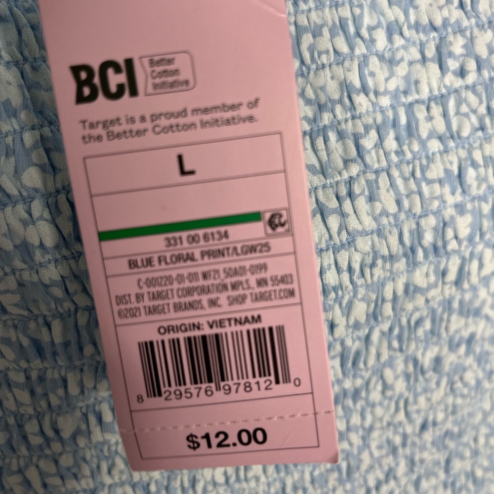 Target, size large - Picture 2 of 2